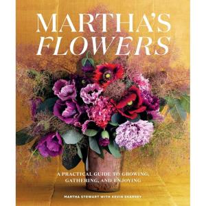 imageMarthas Flowers Deluxe Edition A Practical Guide to Growing Gathering and Enjoying