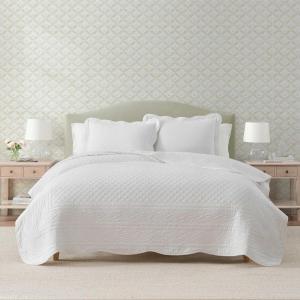 imageMartha Stewart  Queen Size Quilt Set Soft amp Smooth Sateen Bedding with a Light and Breathable Feel 3 Piece Bed Set with Matching Pillowcases Fern Embroidery GreyVintage Scallop White